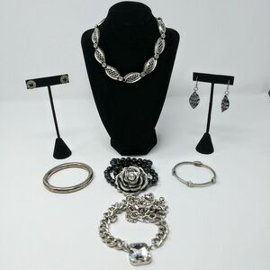 7 Piece Vintage Silver/Black Jewelry Ensemble
